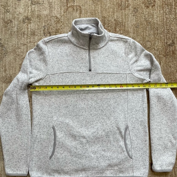 Thread and Supply Quarter Zip Pullover, size Medium in Heather Gray - Picture 6 of 8